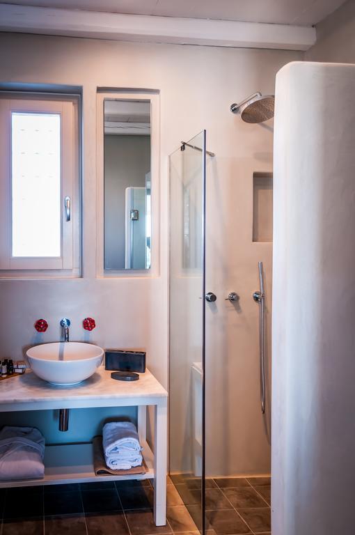 Milia Gi Suites Pollonia Ruang foto