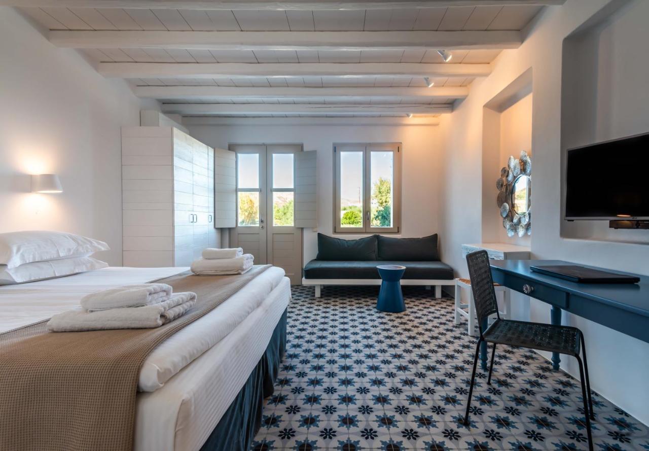 Milia Gi Suites Pollonia Bagian luar foto