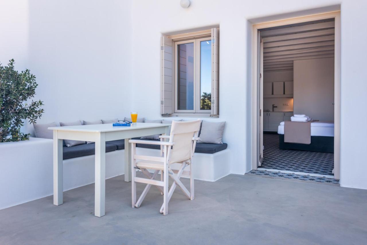Milia Gi Suites Pollonia Bagian luar foto
