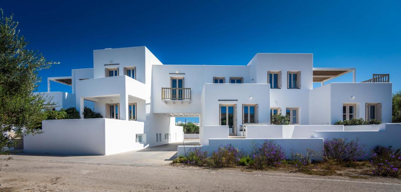 Milia Gi Suites Pollonia Bagian luar foto