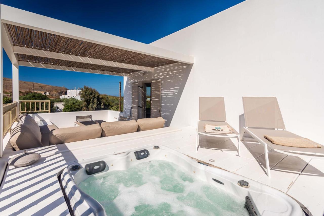 Milia Gi Suites Pollonia Bagian luar foto